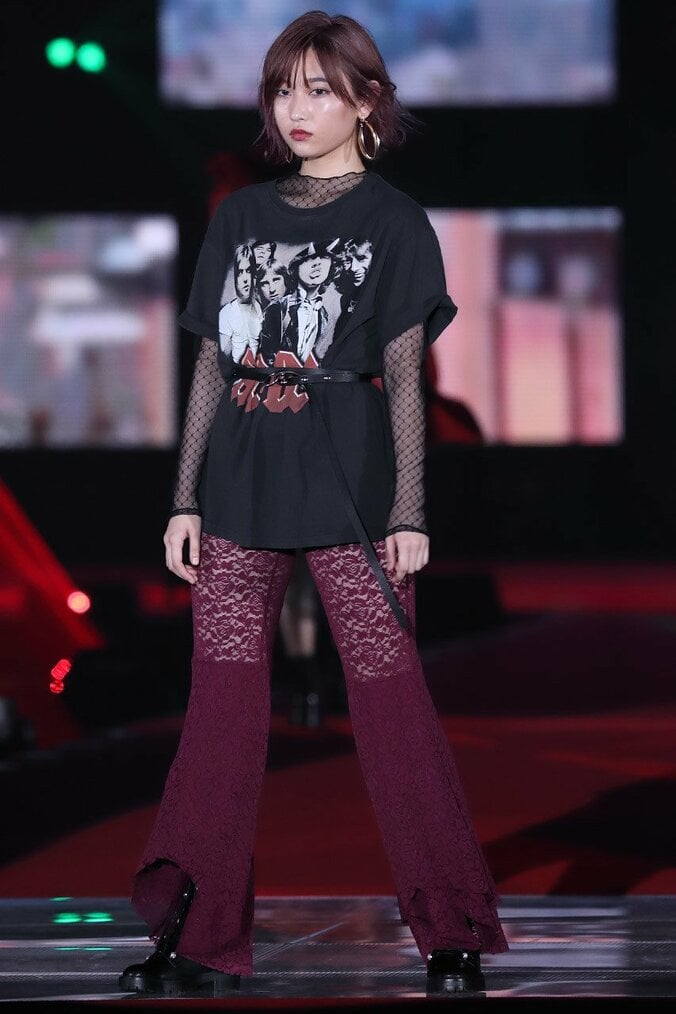 欅坂46メンバーに大歓声！ 乃木坂・西野七瀬と渡辺梨加が二人ランウェイも-ガールズアワード2017A/W【画像集】 6枚目