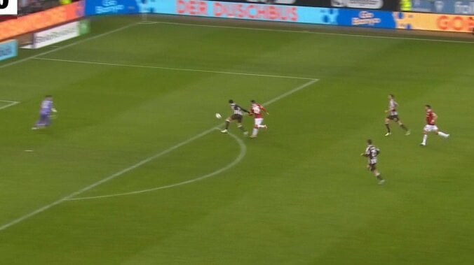 ザンクトパウリDF安藤智哉