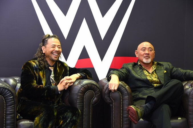 中邑真輔が初激白 WWE挑戦を後押しした妻の一言 武藤敬司との対談で明かした本音 1枚目