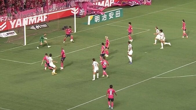 【映像】左足一本でスーパーブロック