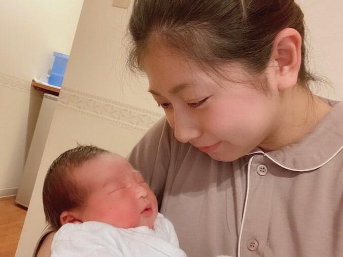  藤本美月さん、母子同室になった息子と初めて一緒に過ごした結果「かわいすぎる」  1枚目