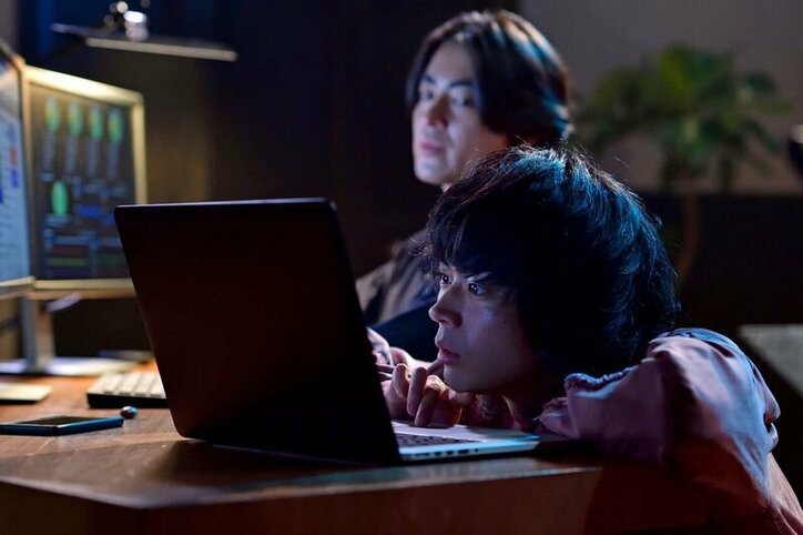 菅田将暉、山田孝之は「たくらみごとを教えてくれる先輩」 『dele』インタビュー