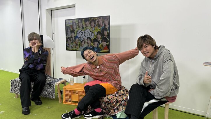 【写真・画像】背中でジェスチャーゲーム、大声騒音チャレンジ…体当たり企画に森久保＆岡本＆福西が四苦八苦！？　1枚目