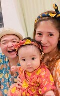 内山信二の妻、家族でお揃いの浴衣で夏祭りへ「焼きそば買ってすぐに退散しました」 