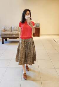 武東由美 『万能だなと思うスカート!』