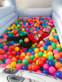 保田圭『破けた…』