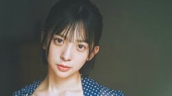 “なんの肩書もない純粋素人”現役大学生・いろは、正真正銘の初グラビア披露 『週プレ』初登場