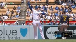 こんなフリーマン見たことない！？ 大谷翔平との“痛快ダブルスチール”でテンションがおかしくなる「とんでもなく可愛かった」「予想外すぎ」塁上で見せた動きが話題に！