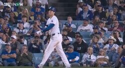 衝撃の飛距離！大谷翔平の特大アーチで“異変”が起きた…！？ 打った瞬間の観客たちのリアクションがヤバすぎる「ビックリしすぎw」「みんな大谷さんが好きなんだな」