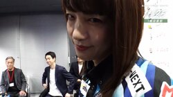 何見てんだよっ→いてっ！美女雀士が睨んだ瞬間、まさかのハプニング発生「ごっつんｗ」／麻雀・Mリーグ