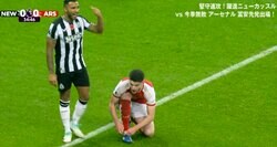 涼しい顔で堂々と時間稼ぎ！アーセナルMFが“靴紐の結び直し”で大ブーイングを浴びたシーンに「メンタルえぐ」「したたか」などの声