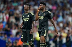 レアルのフランス代表MFカマヴィンガが“同僚”チュアメニとの関係性を明かす「いつも一緒だ。ポジション争いは…」