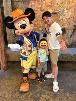  有村昆、息子と初めてTDRを訪れて驚きだったこと「誰もいないんだもん！」 