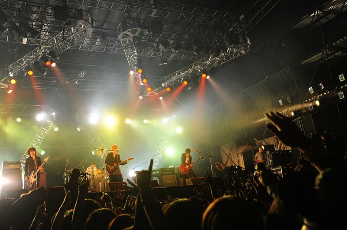 星野源、くるり、[Alexandros]らが新木場を彩った1日　ライブ写真とセットリストを公開【メトロック2016 東京開催day2】 19枚目