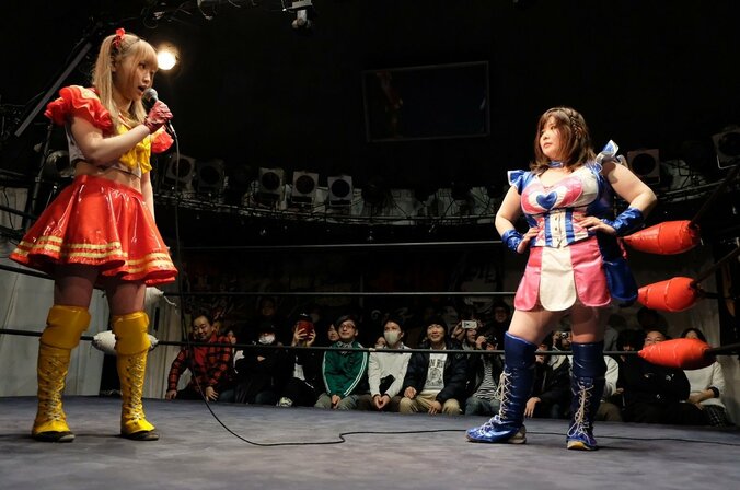 「凄い嫉妬してんのよ！」最後の相手は“クビドル”伊藤麻希　東京女子プロレスの名物レスラー・のの子卒業マッチ 1枚目