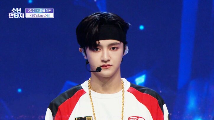 女性審査員がベタ褒め!日本人練習生がステージで圧倒的な存在感、他の練習生からも歓声が上がる