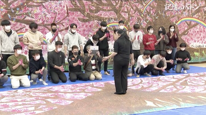 “震災の記憶を次世代へ” 絵でつなぐ、「神戸」と「東北」の決意