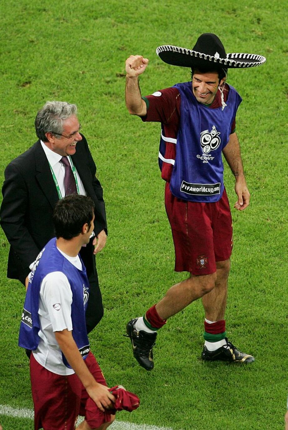 懐かしすぎ！16年前の「ロナウドがベンチスタートだったW杯」スタメン11名