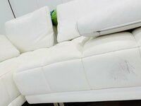 川崎希『ソファーが、、、』