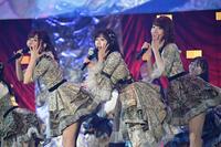 “AKB48グループ感謝祭”開催　卒業間近の渡辺麻友「たくさんの愛を、本当にありがとう」