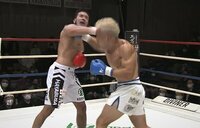 【映像】フリーズ→前のめり…壮絶KO決着