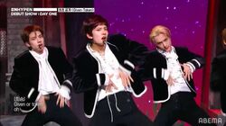 ENHYPEN、デビューショーで全4曲を披露！白熱ステージに「この日を待ってた！」「カッコよすぎる」ファン大歓喜