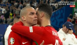 「もらい泣きした…」C・ロナウド、号泣の盟友ぺぺを励ます熱いハグ…39歳と41歳の感動シーンにファンも涙腺崩壊「これで最後の代表かな…」「ほんとにありがとう」