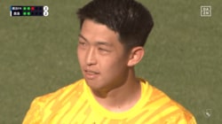 「PKを取っちゃった…」最強GK早川友基の“超絶ワンハンドセーブ→即キャッチ”に衝撃！宮市亮も落胆の神業「マジかよ」