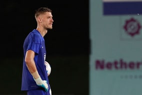 【W杯】オランダ代表、身長203cmノッペルトがW杯初戦セネガル戦で代表初出場の大抜擢