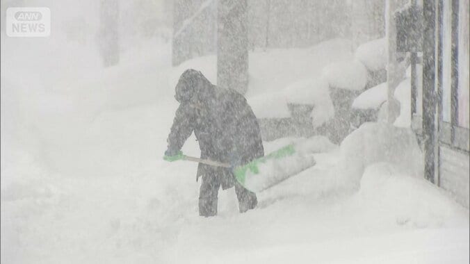 豪雪地帯のインフラ“流雪溝”捨て方にも目配り…今季“最強最長”寒波で積雪急増 1枚目