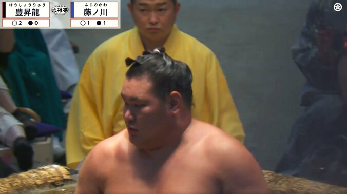 「え、睨んでる?」横綱・豊昇龍、敗れた直後の“表情“にファン注目「悲しそう」「しまったって顔」反響さまざま 3枚目