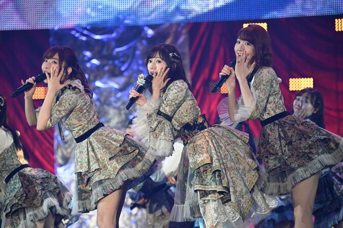 “AKB48グループ感謝祭”開催　卒業間近の渡辺麻友「たくさんの愛を、本当にありがとう」 1枚目