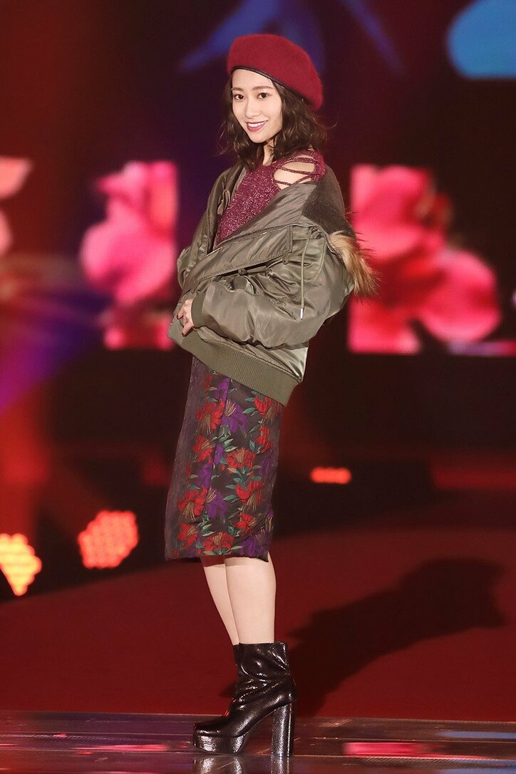 乃木坂46からメンバー9人がランウェイ堂々闊歩＆ミニライブでオーディエンス魅了　 - ガールズアワード2017A/W【画像集】