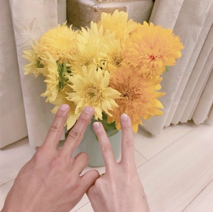 辻希美、つわりで記念日ディナーを断念「ご飯をまともに食べれない」