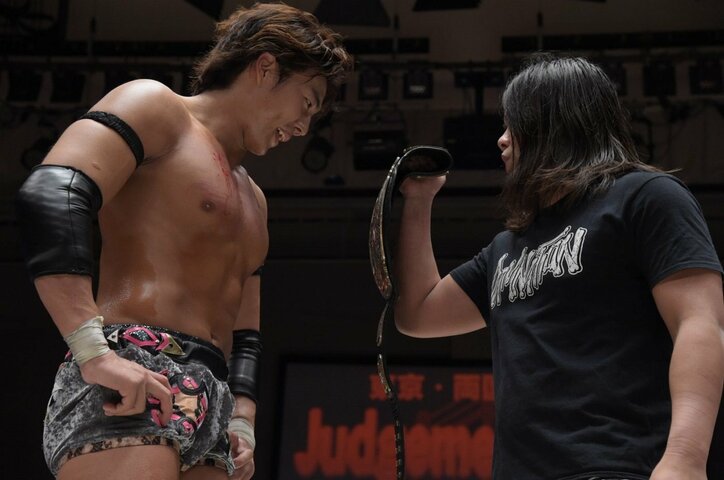 「こんなレスラーいないでしょ」竹下幸之介、ノア・潮崎&CIMA撃破で両国メインに向け“真のエース”の輝き