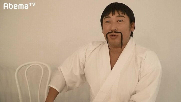 玉城ティナ、サンタコスで先輩社員を翻弄? AbemaTVドラマ「やれたかも委員会」出演