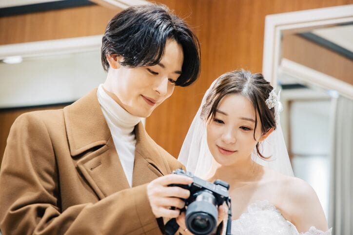 足立梨花のウェディングドレス姿に塩野瑛久「めっちゃいい」「キレイ」と大絶賛『私たち結婚しました2』第1話