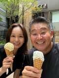 花田虎上、妻と麻布台ヒルズでデザート堪能「ランチのあとぶらぶら」