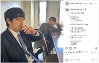 松山ケンイチ＆佐藤健の貴重な控え室2ショットに「目の保養」「ドラマとは違う空気感が素敵」の声『100万回言えばよかった』