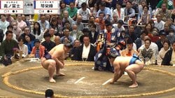 「軍配返ってるだろ」「ヒドイのがいるな」大相撲、一部ファンの“残念”な振る舞いに憤りの声相次ぐ