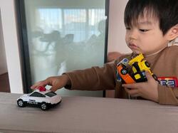  あいのり・桃の夫、愛車の購入を検討しディーラーを訪れた結果「噂には聞いてましたが」 