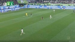 ウソでしょ…！？ 日本代表初招集の塩貝健人、目を疑う“衝撃の光景”「めっちゃ速いな」「これはヤバい」一気にトップスピード→驚異の“爆速プレス”「怖すぎだろ」