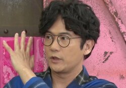 稲垣吾郎「僕の横で仰向けで寝てます」自宅での睡眠スタイルを告白