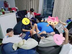  山田花子、長男の誕生日に撮影した子ども達の集合ショット「お友達が3人お泊りにきています」 