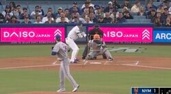 どこ見てんだよ！大谷翔平に“疑惑の判定”「ありえない」「酷すぎる」ボール球がストライクに… 思わず呆然リアクション