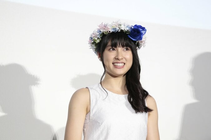 土屋太鳳『チア☆ダン』メンバーが集まり石井杏奈の誕生日を祝福「これからもずっとよろしくね」 1枚目