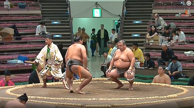 三段目七十六枚目・翔傑（芝田山）