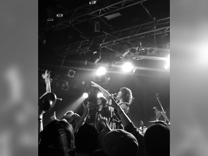 【画像】ギター担当のこふじさん