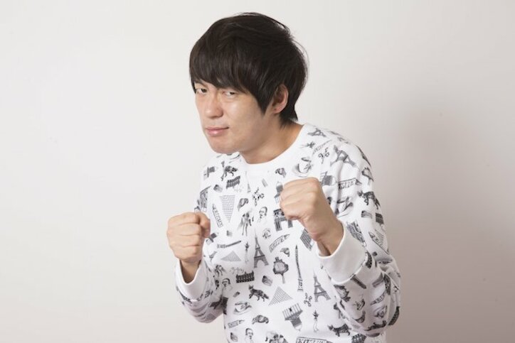 ウーマン村本 嫌いなタイプは「スマホをうつ伏せにする女」