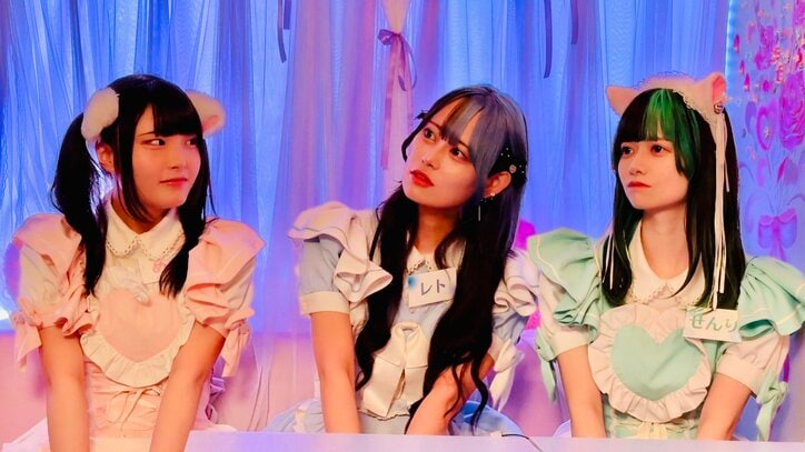 【写真・画像】真空ジェシカ川北×バッテリィズエース初タッグの新番組！“幽霊が見える刑事”と“毎回殺される幽霊”の即興ミステリーが開幕　3枚目